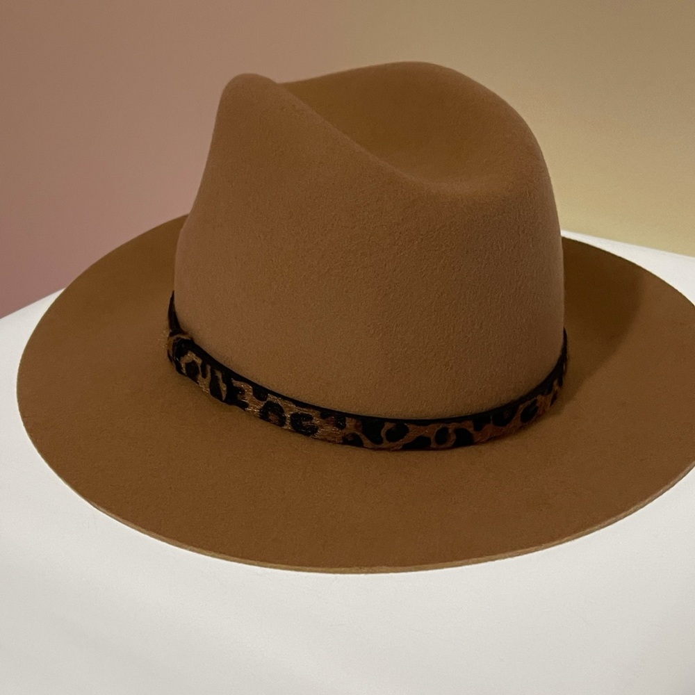 hat 👒